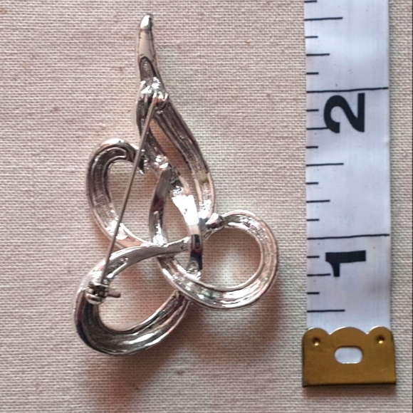 Brooch - Picture 2 of 3